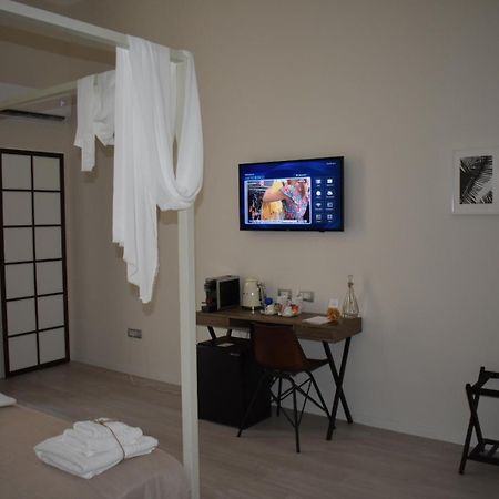 Gatto Bianco Duchessa Bed and Breakfast Bari Exteriör bild