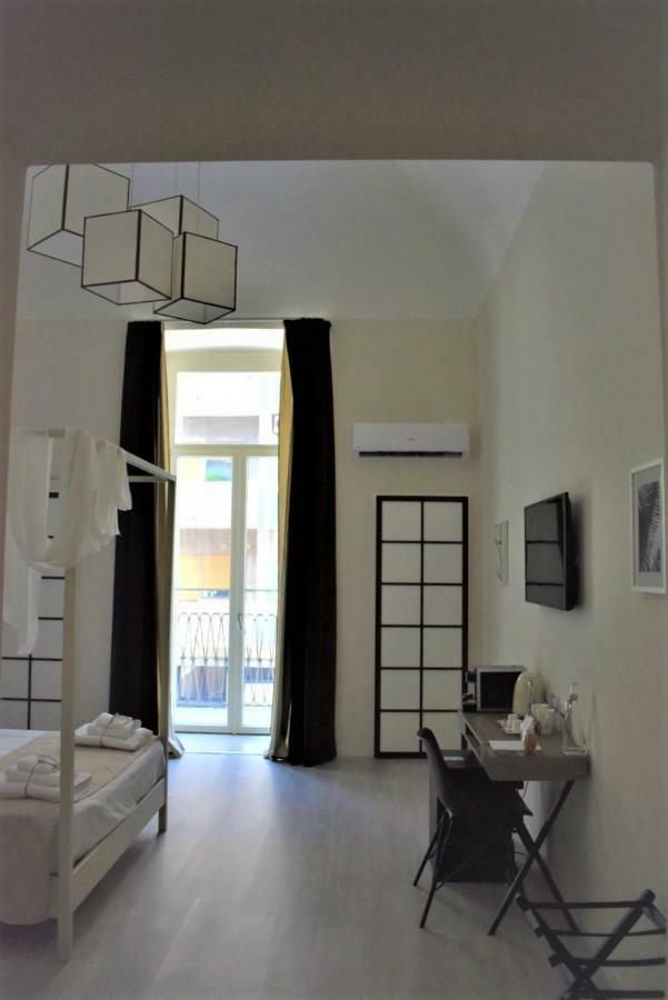 Gatto Bianco Duchessa Bed and Breakfast Bari Exteriör bild
