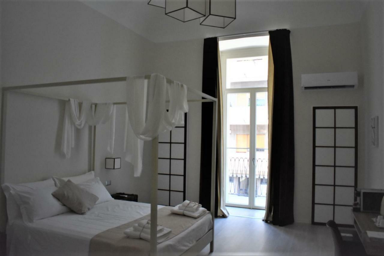 Gatto Bianco Duchessa Bed and Breakfast Bari Exteriör bild
