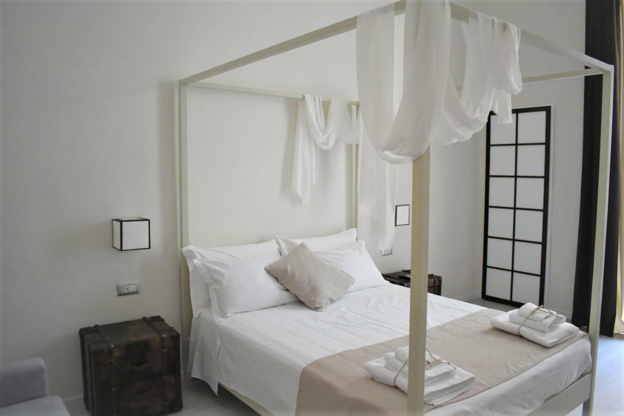 Gatto Bianco Duchessa Bed and Breakfast Bari Exteriör bild