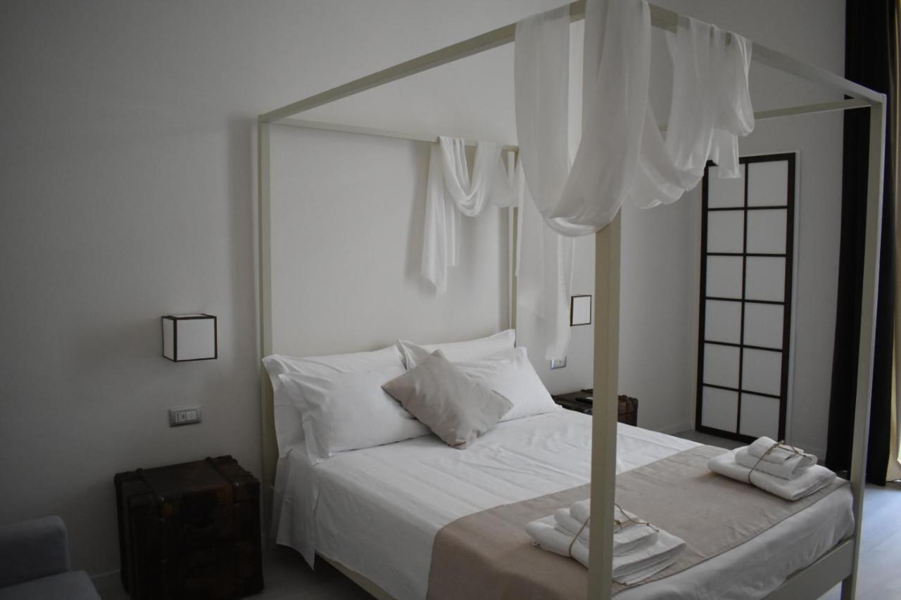 Gatto Bianco Duchessa Bed and Breakfast Bari Exteriör bild
